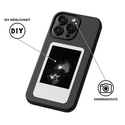 NFC-Hülle für iPhone mit E-Ink-Display